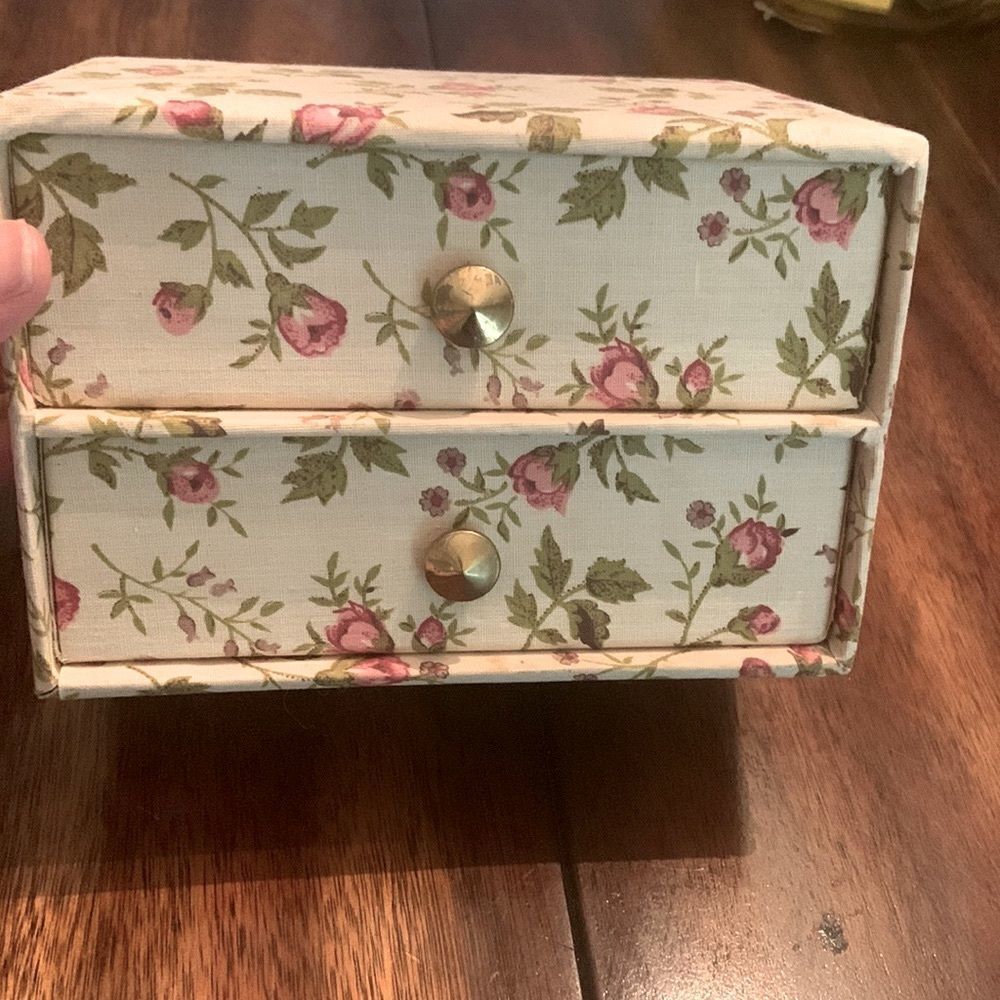 ♥️HP❤️Vintage fabric  🌸 letter box (multi purpose) preloved ❤️GUC